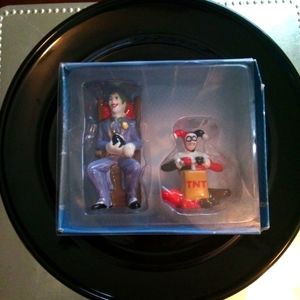 Collectible joker and Harley Quinn Shakers